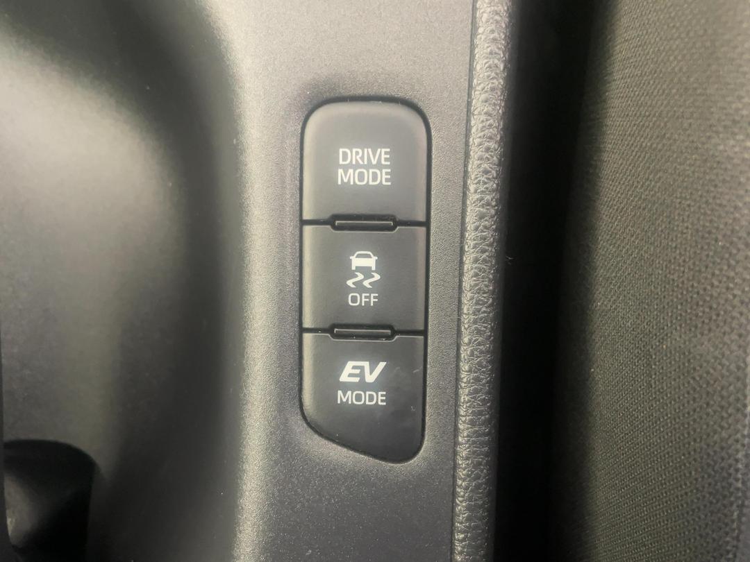 Photo '26' of Toyota Yaris