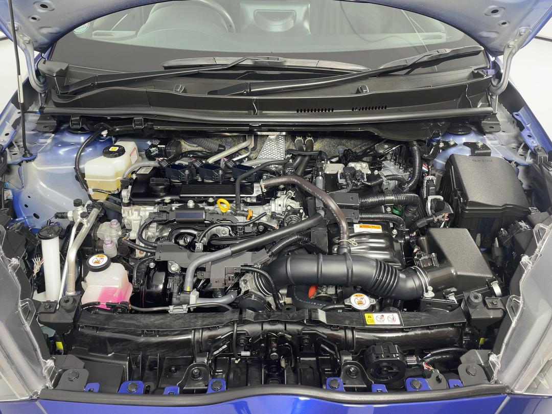 Photo '13' of Toyota Yaris