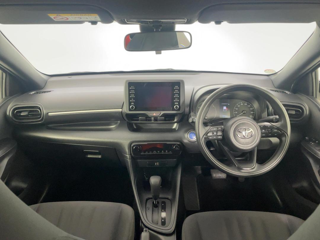 Photo '17' of Toyota Yaris