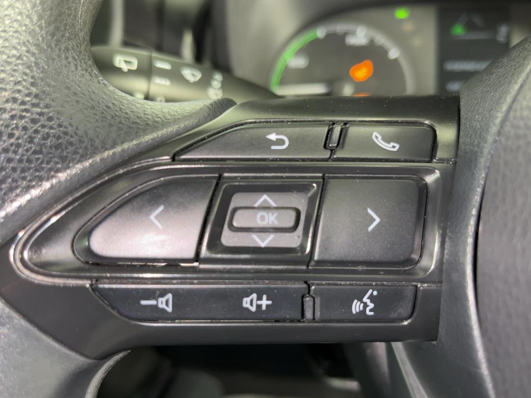 Photo '24' of Toyota Yaris