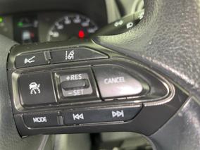 Photo '25' of Toyota Yaris