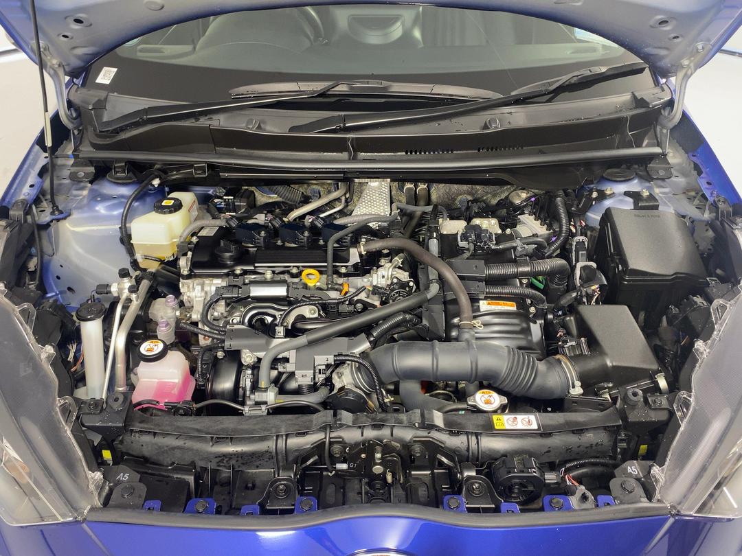 Photo '13' of Toyota Yaris