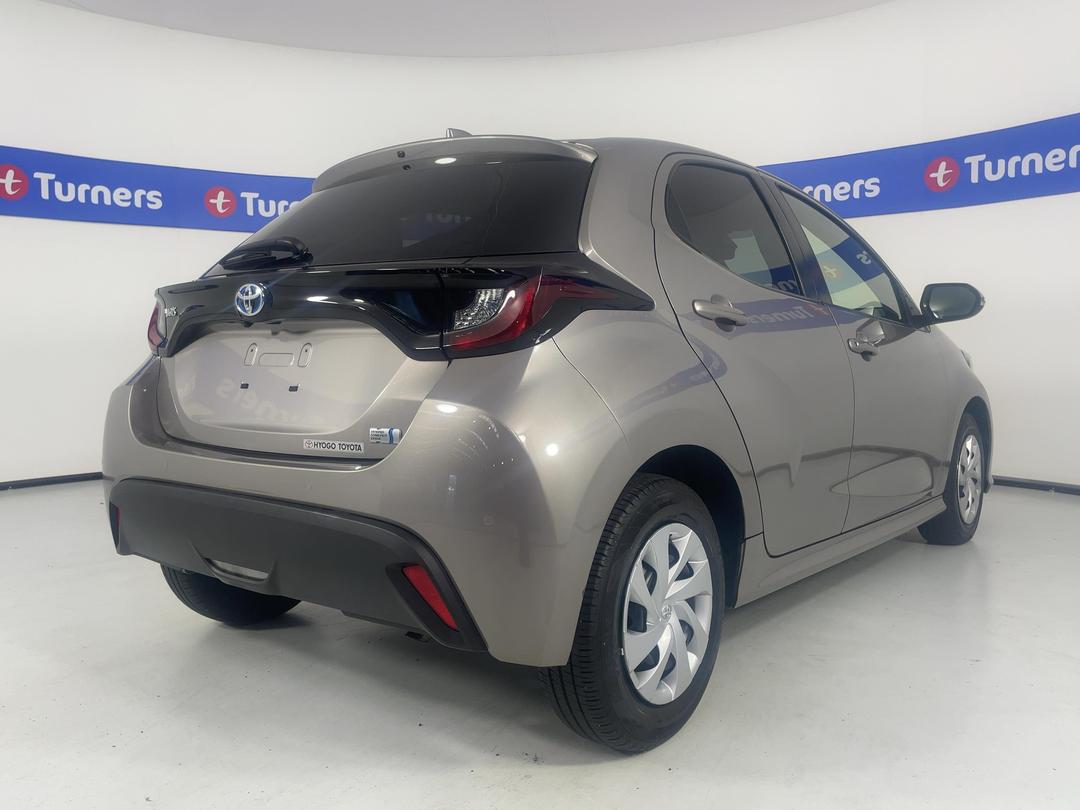 Photo '7' of Toyota Yaris