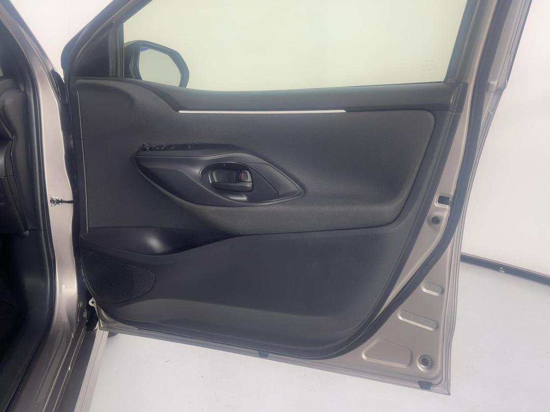 Photo '15' of Toyota Yaris