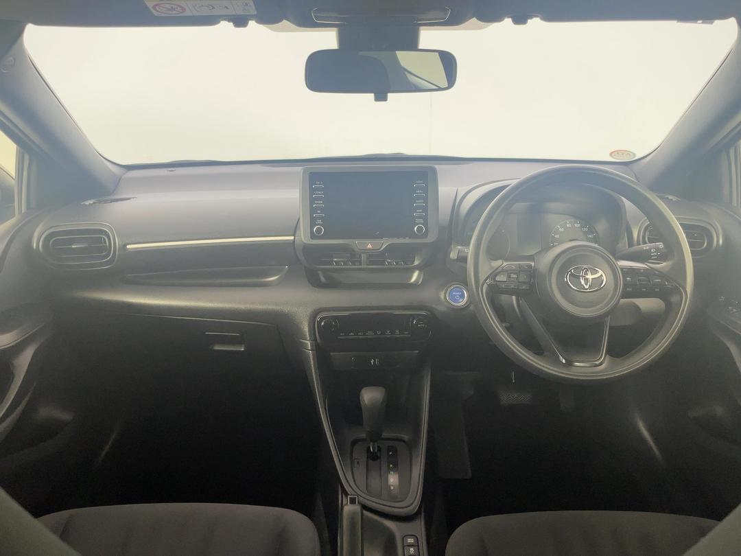 Photo '17' of Toyota Yaris