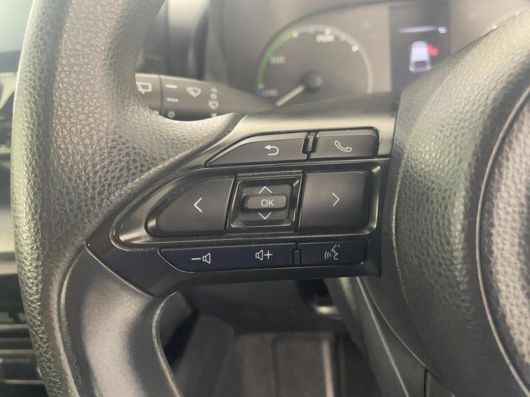 Photo '24' of Toyota Yaris