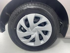 Photo '12' of Toyota Yaris