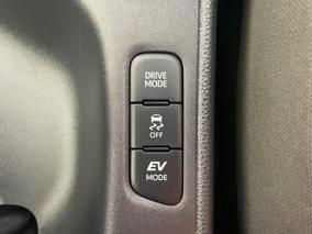 Photo '25' of Toyota Yaris