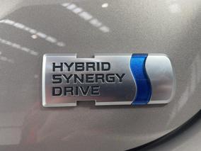 Photo '28' of Toyota Yaris