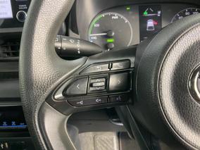 Photo '25' of Toyota Yaris