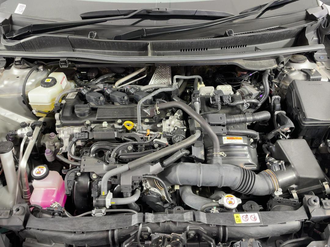 Photo '13' of Toyota Yaris