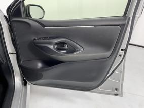 Photo '15' of Toyota Yaris