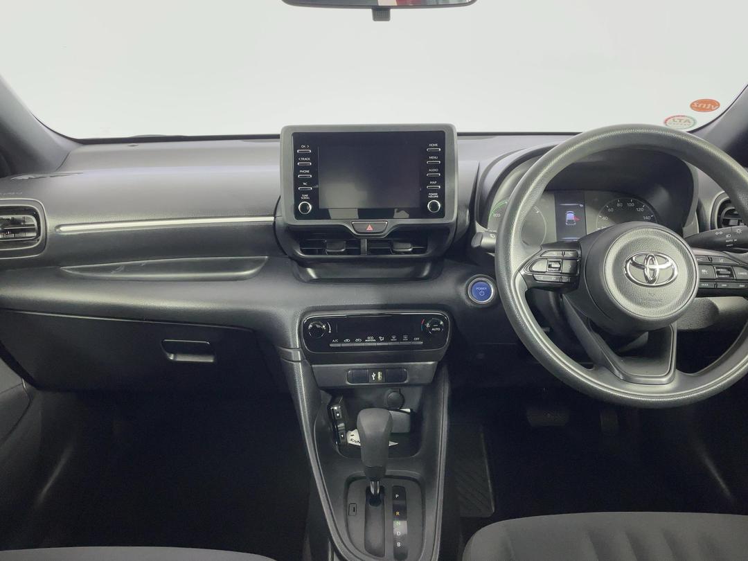Photo '17' of Toyota Yaris