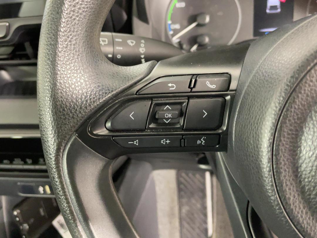 Photo '23' of Toyota Yaris