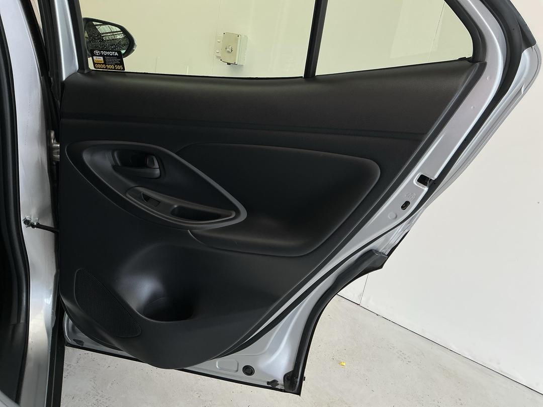 Photo '19' of Toyota Yaris Cross