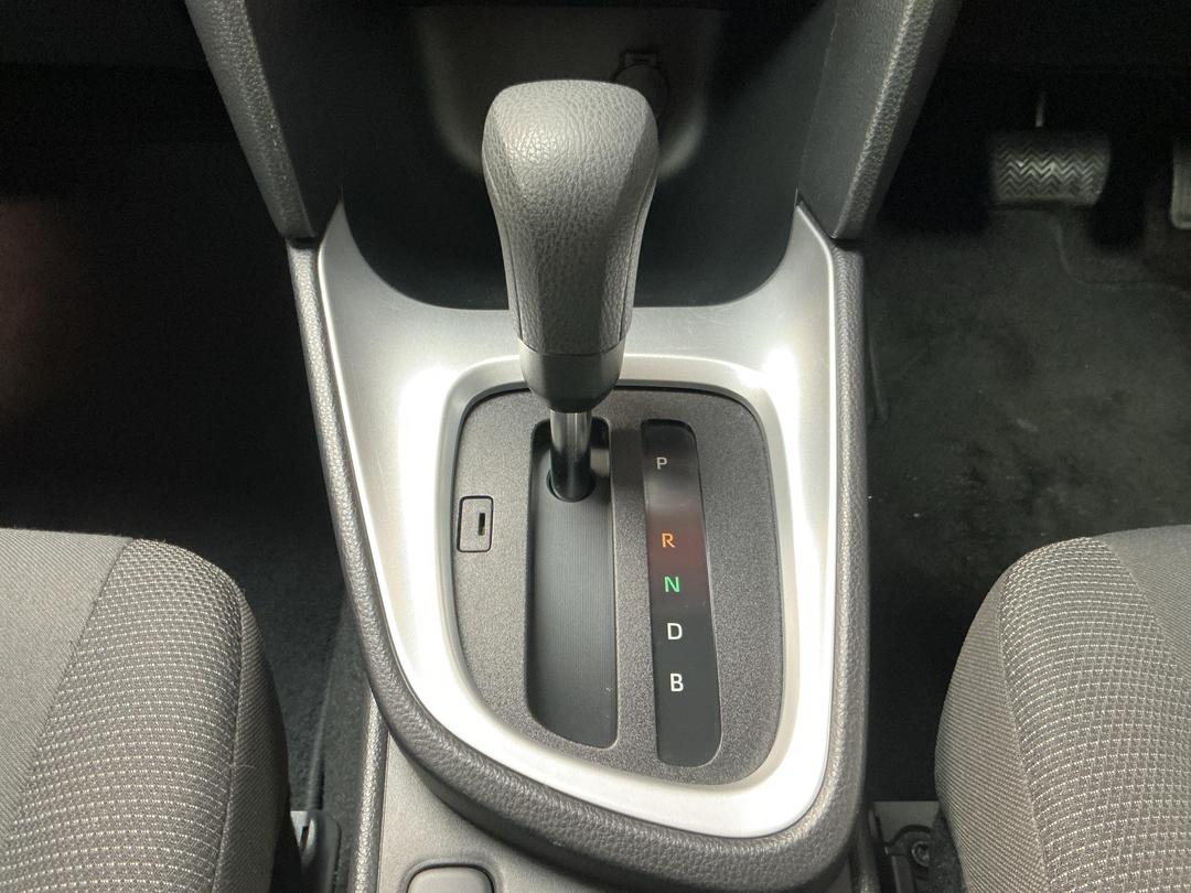 Photo '23' of Toyota Yaris Cross