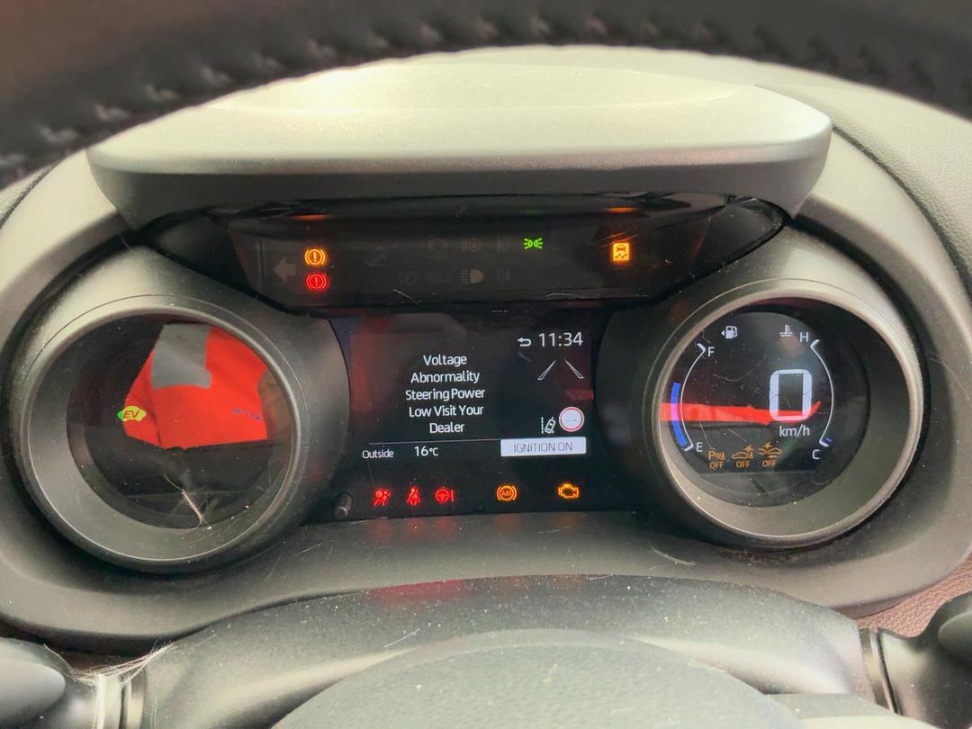 Photo '18' of Toyota Yaris Cross Limited Photo '18' of Toyota Yaris Cross Limited