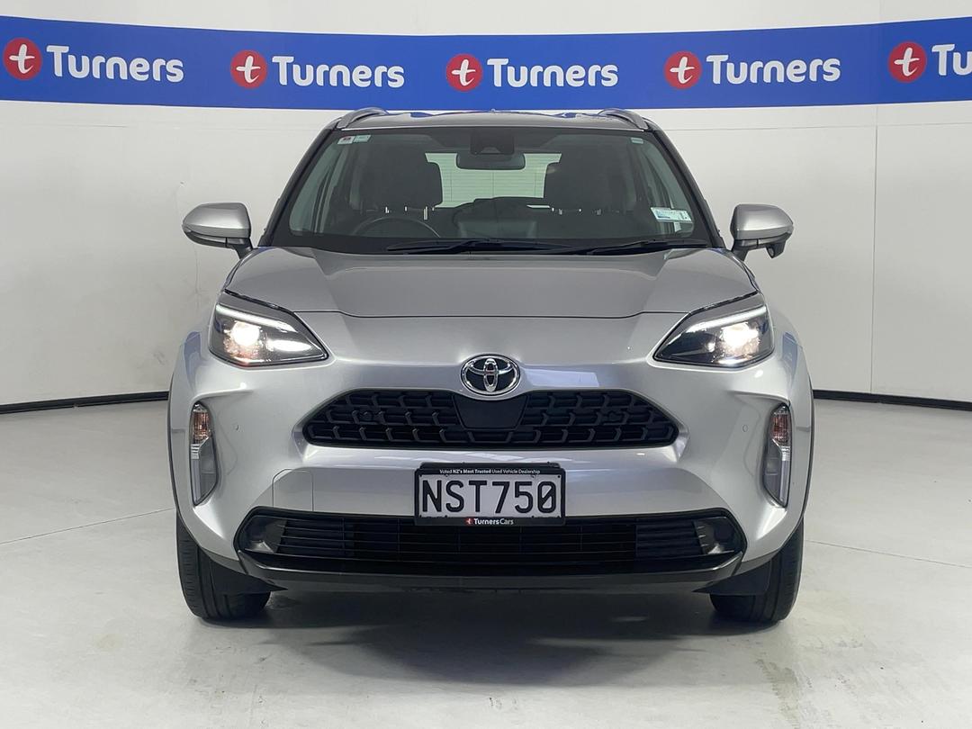 Photo '2' of Toyota Yaris Cross