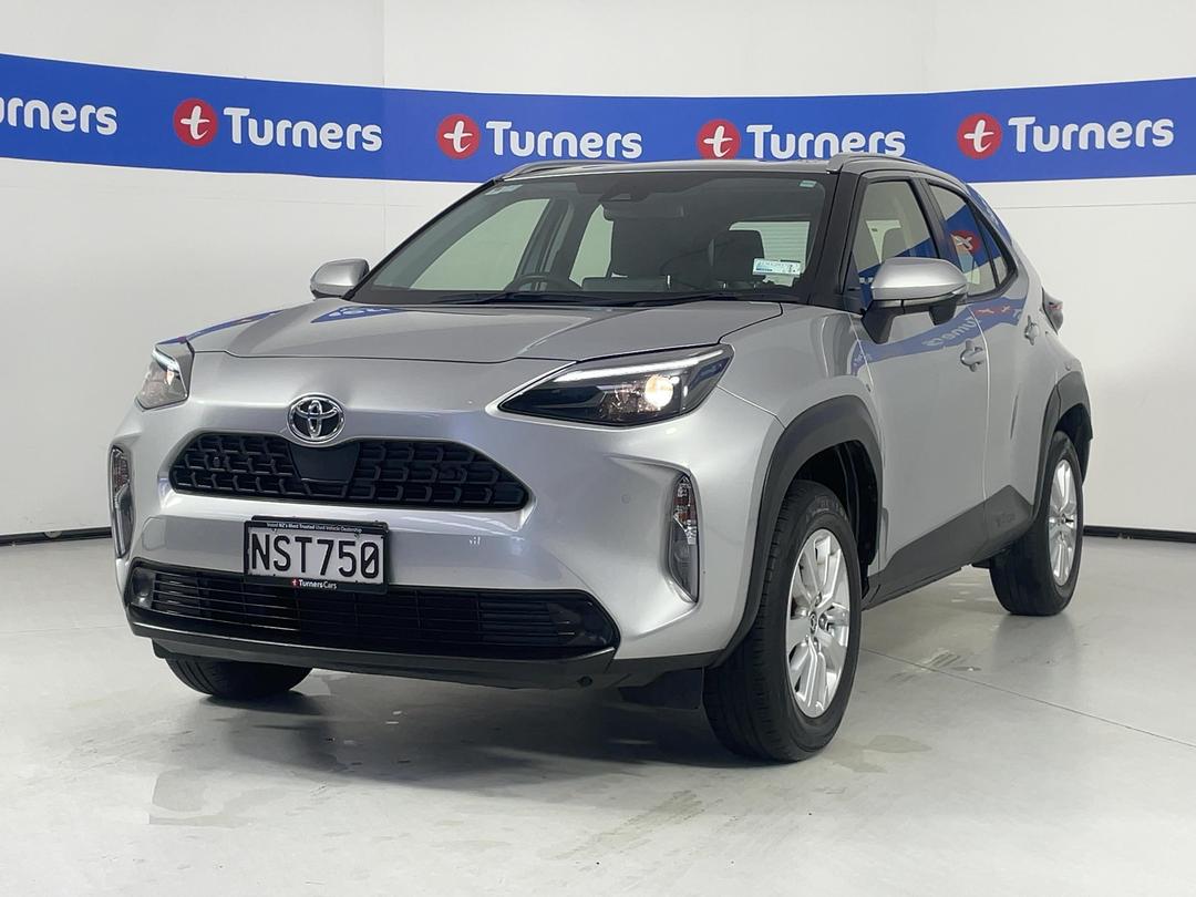Photo '4' of Toyota Yaris Cross
