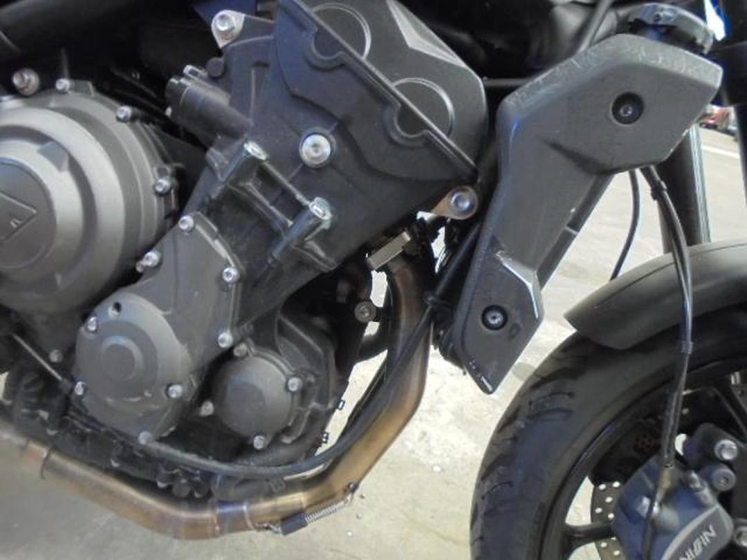 Photo '12' of Triumph Trident 660 LAM Photo '12' of Triumph Trident 660 LAM