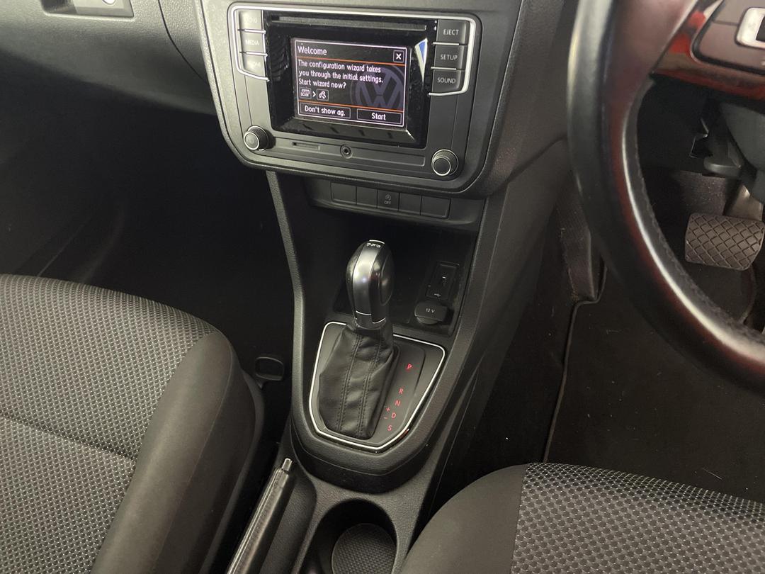 Photo '18' of Volkswagen Caddy