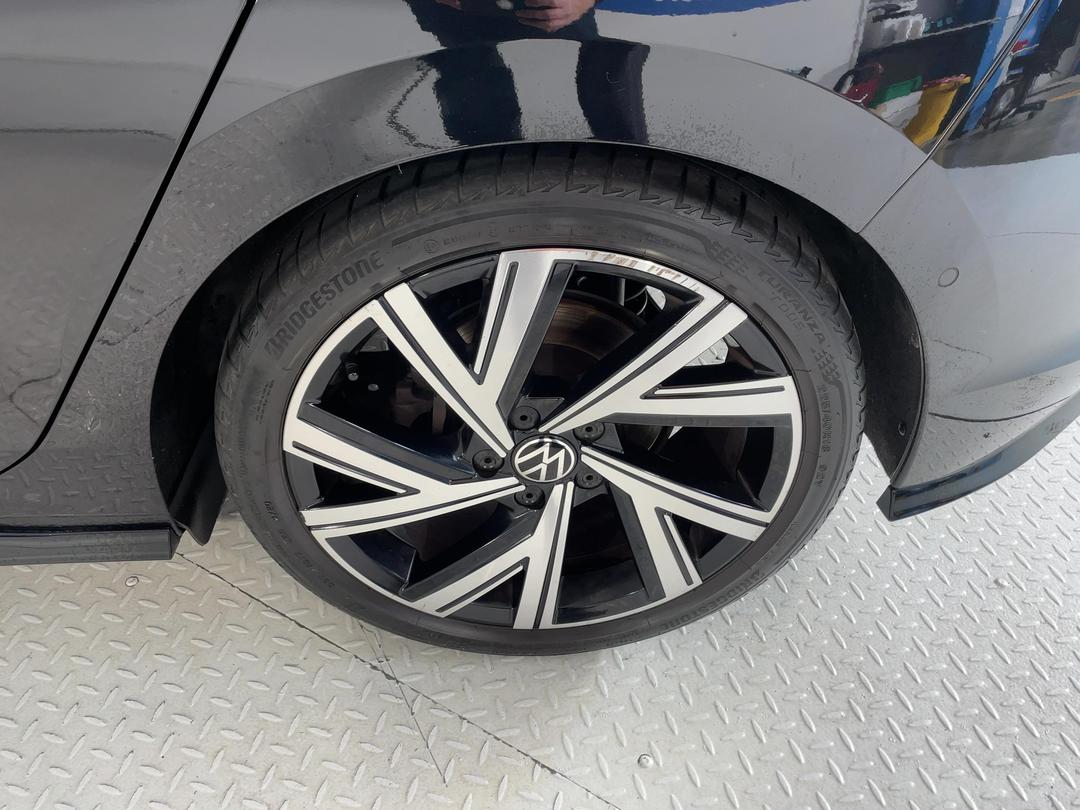 Photo '11' of Volkswagen Golf