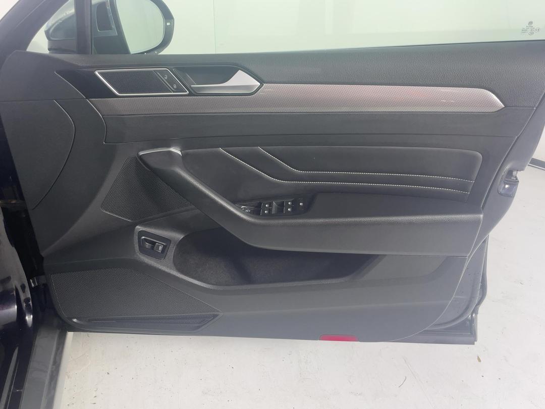 Photo '15' of Volkswagen Passat