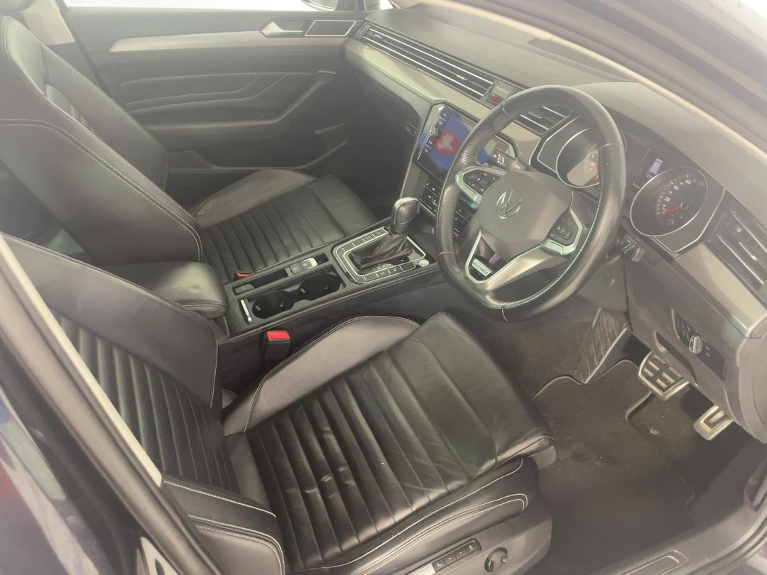 Photo '16' of Volkswagen Passat