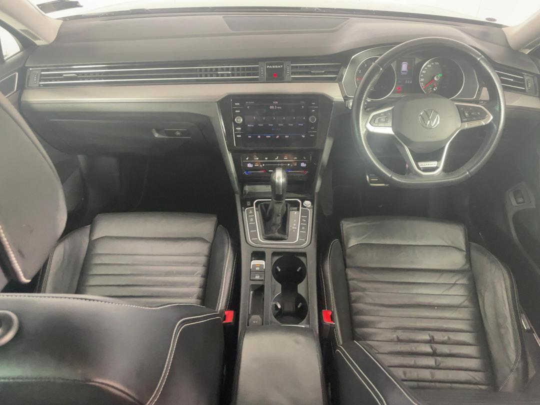 Photo '17' of Volkswagen Passat