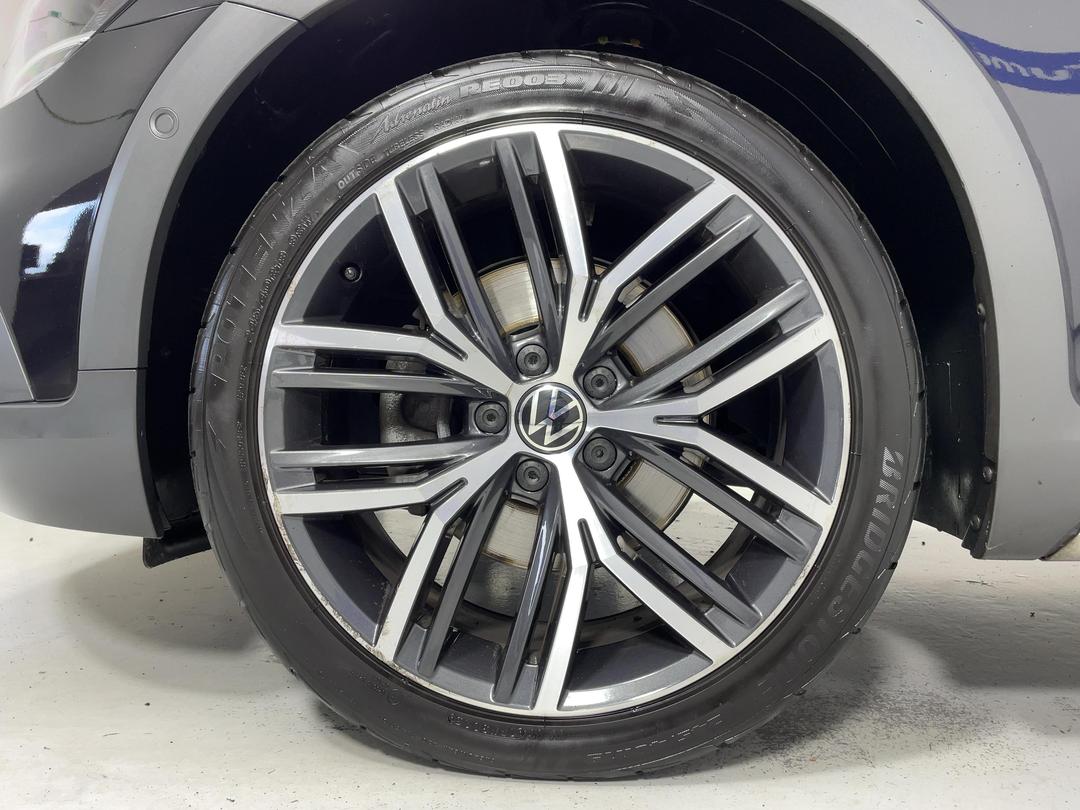 Photo '10' of Volkswagen Passat