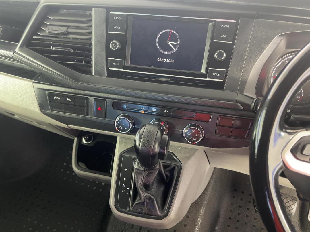 Photo '18' of Volkswagen T6
