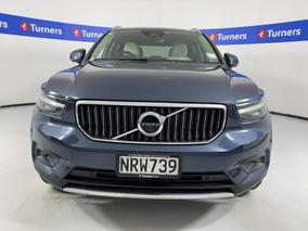 Photo '2' of Volvo XC40
