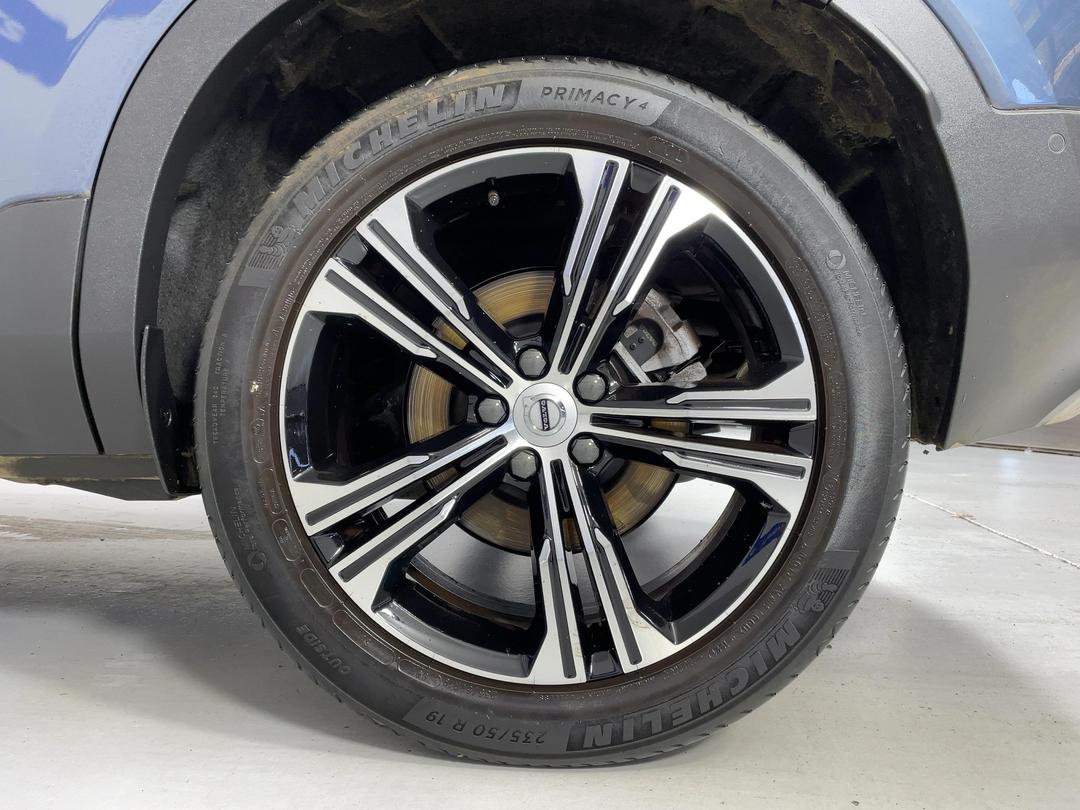 Photo '11' of Volvo XC40