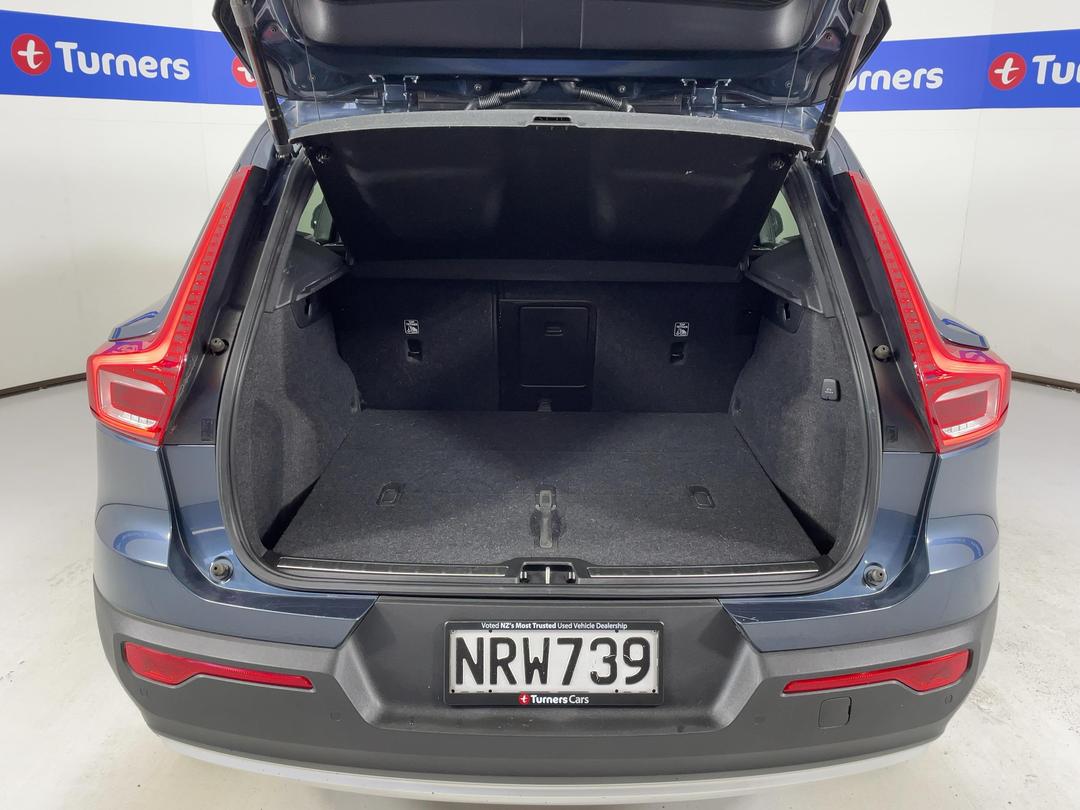 Photo '14' of Volvo XC40