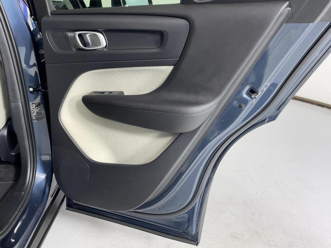 Photo '19' of Volvo XC40