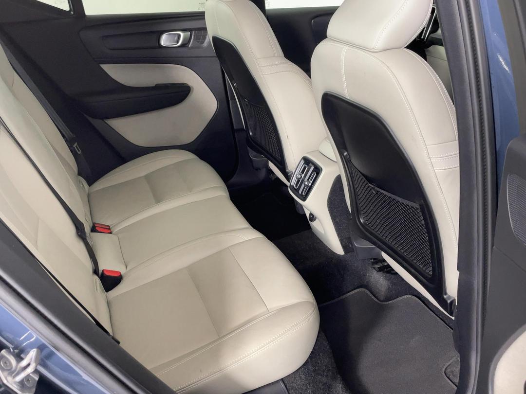 Photo '20' of Volvo XC40