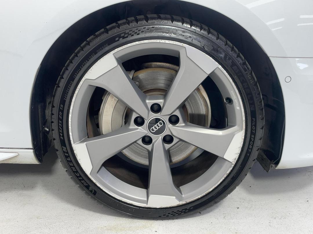 Photo '9' of Audi A4