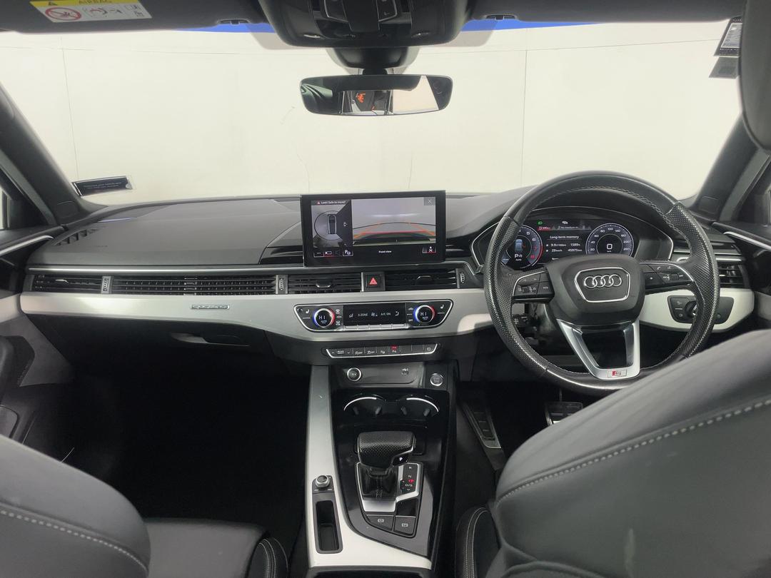 Photo '17' of Audi A4