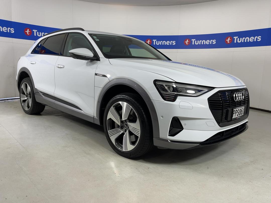Photo '1' of Audi E-Tron