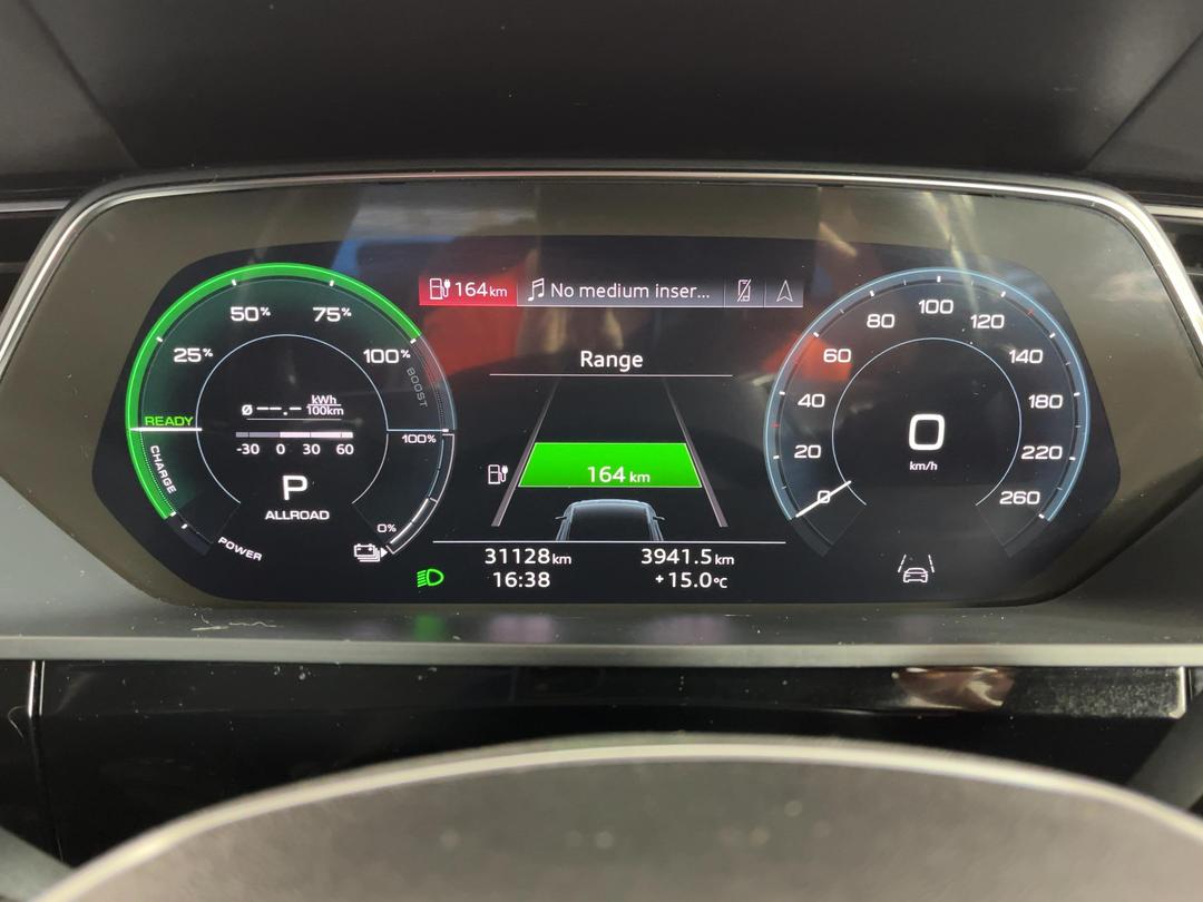Photo '21' of Audi E-Tron