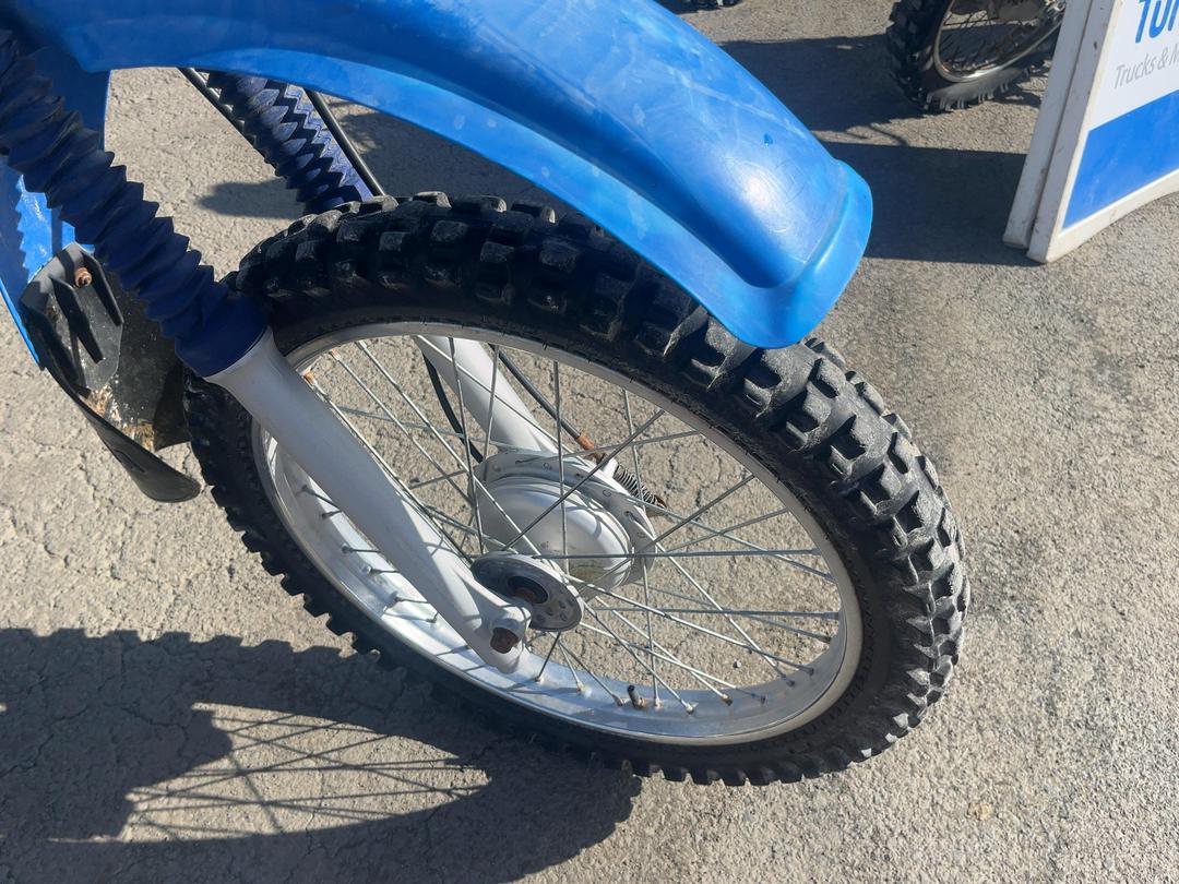 Photo '6' of Circa Yamaha AG200