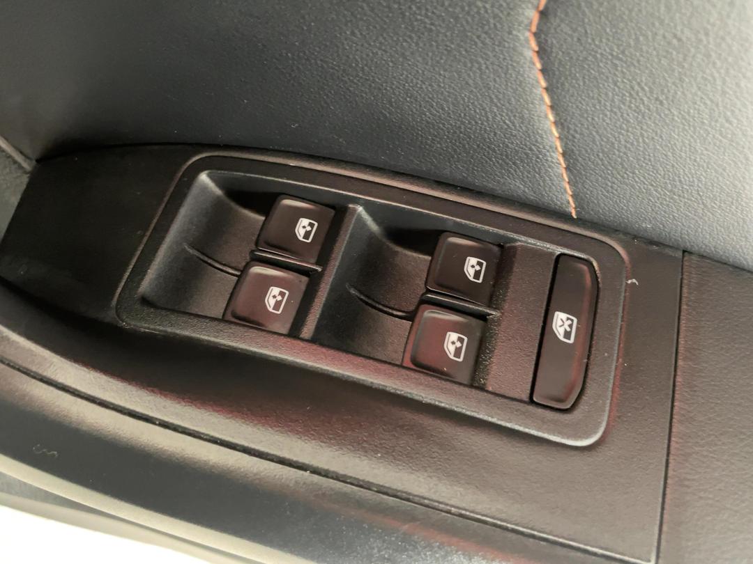 Photo '24' of Cupra Ateca