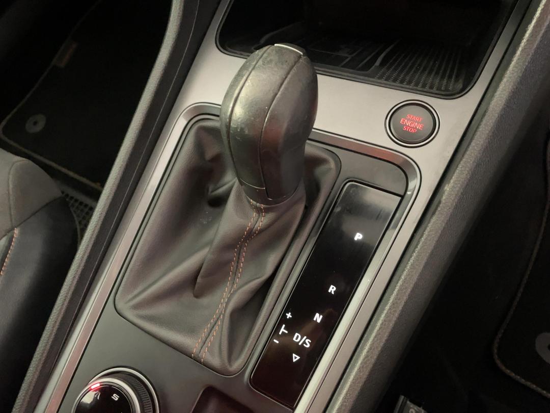 Photo '32' of Cupra Ateca