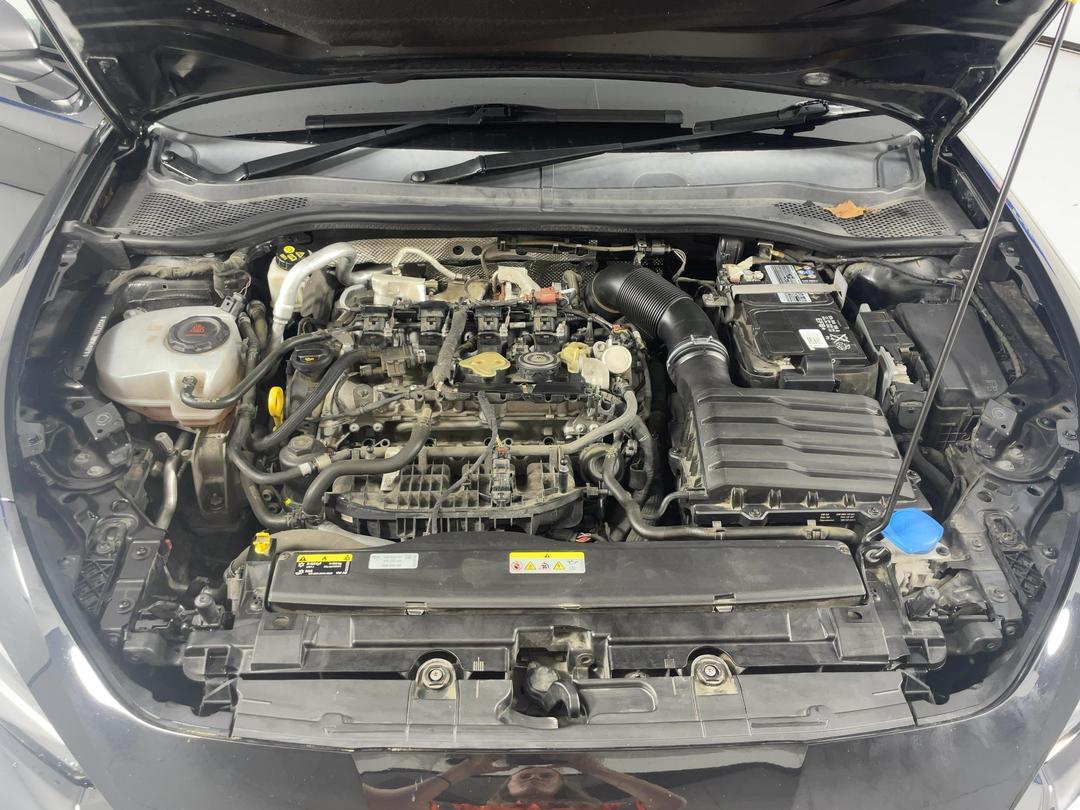 Photo '13' of Cupra Leon