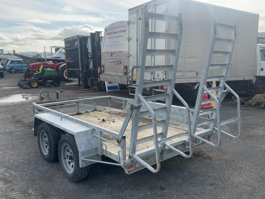 Photo '8' of FACTORY BUILT BRENT SMITH TRAILERS Plant Trailer - Tandem