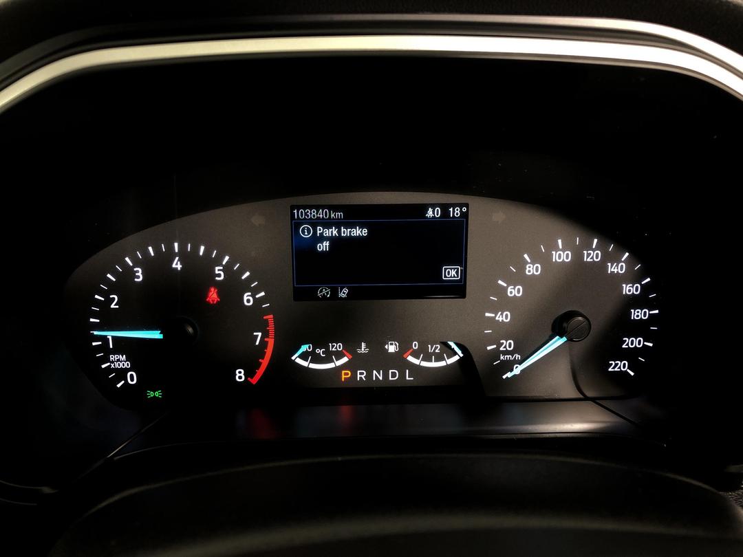 Photo '21' of Ford Escape