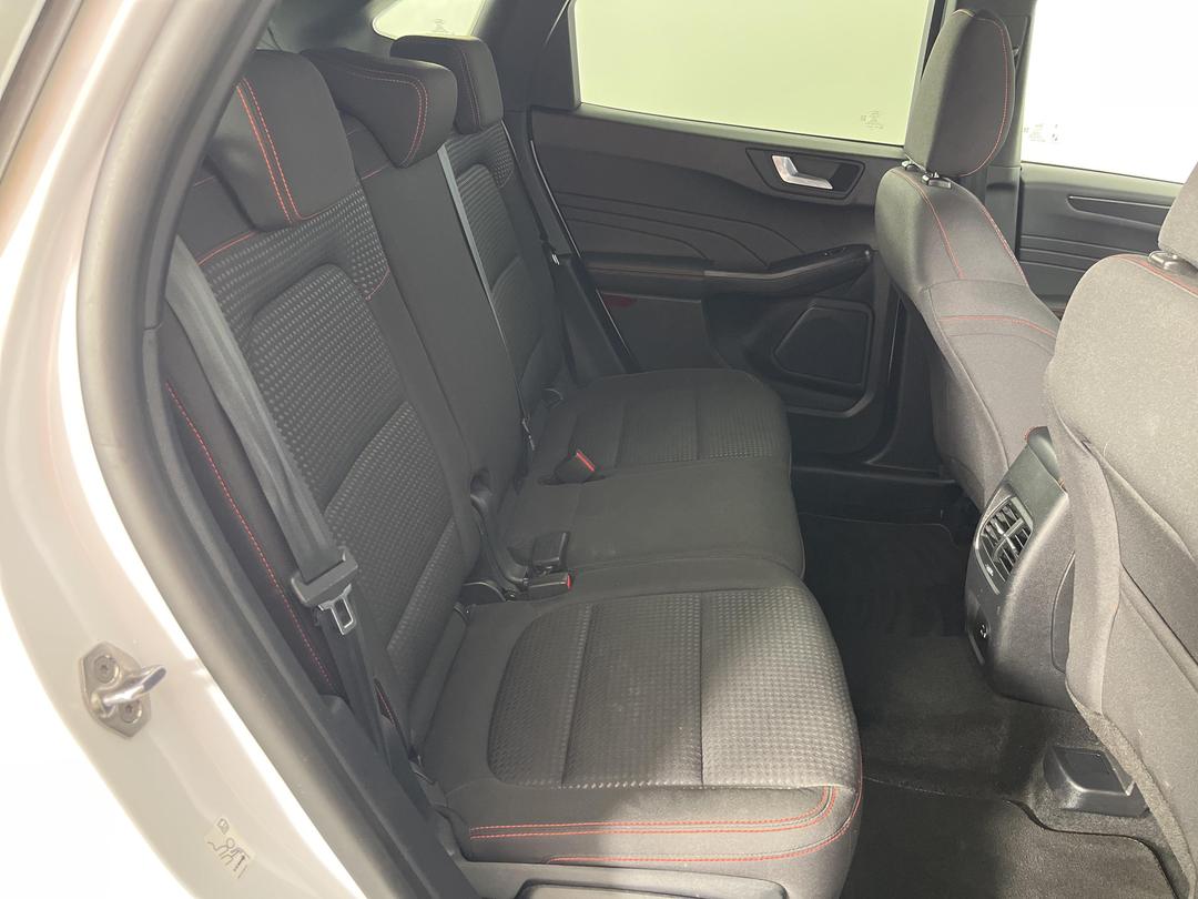 Photo '20' of Ford Escape