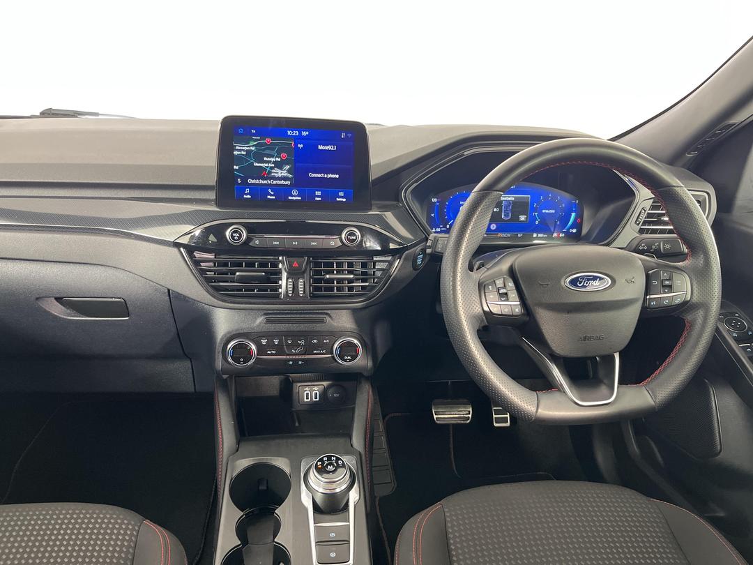 Photo '17' of Ford Escape