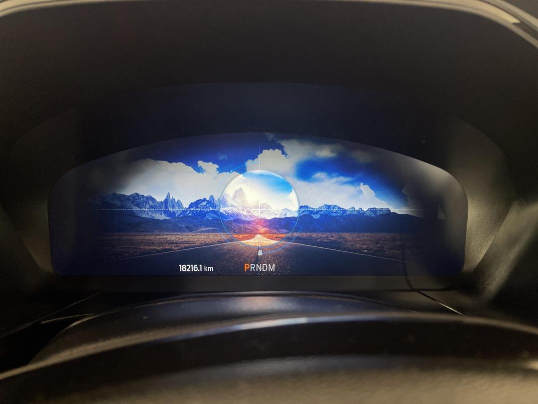 Photo '21' of Ford Escape