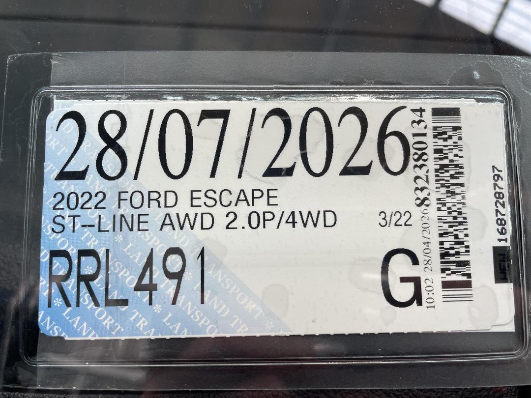 Photo '29' of Ford Escape